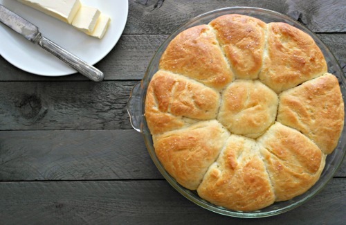 Easy Quick Rise Dinner Rolls in One Hour